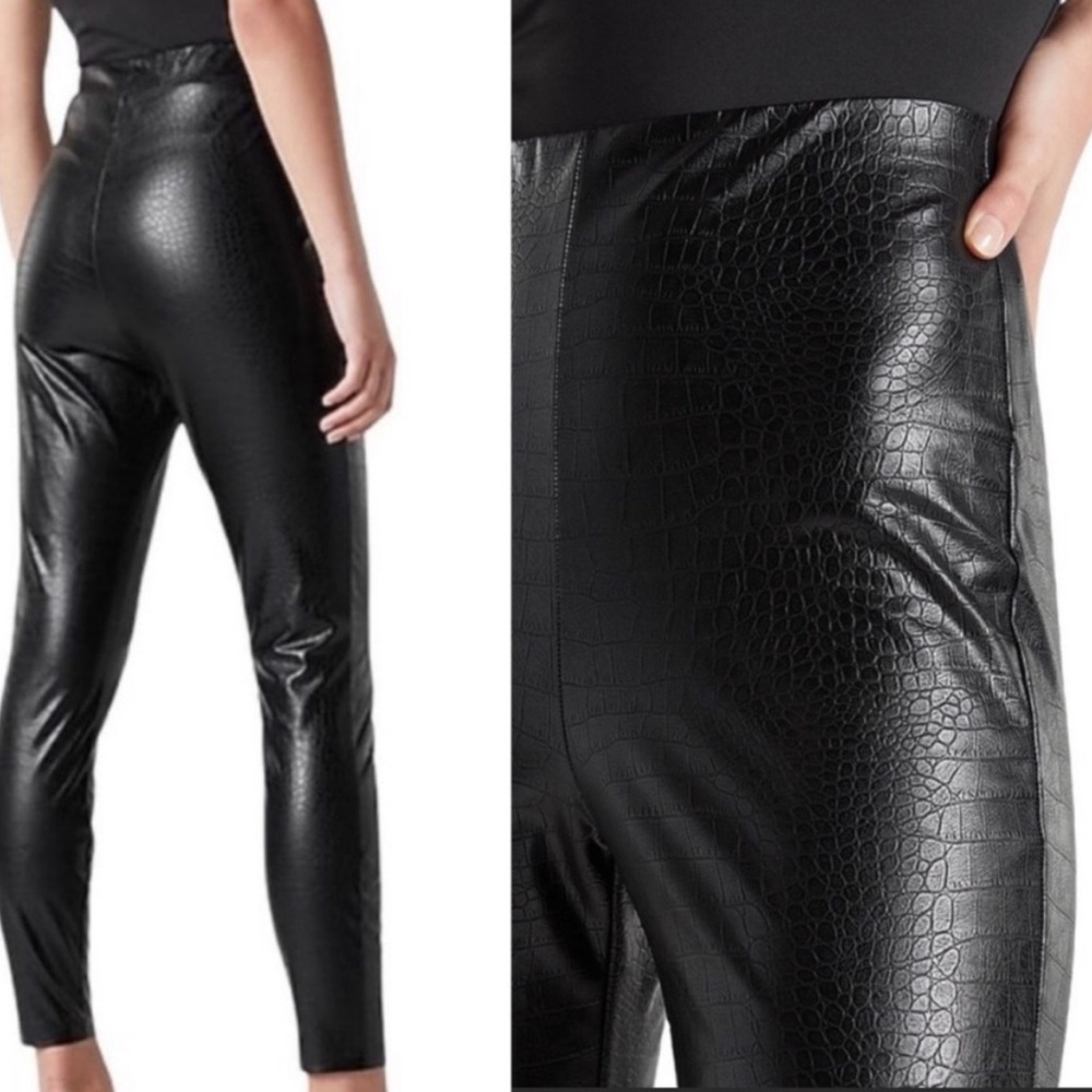 7 For All Mankind 7 FAM Croc Faux Leather Leggings in‎ Black.